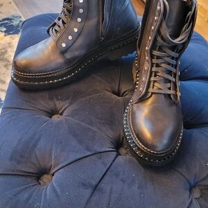 Women's Black Leather Boots Size 9